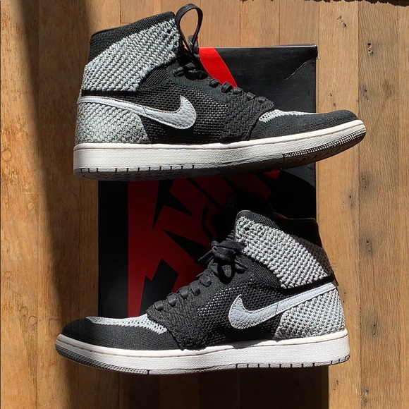 Air Jordan 1 Shadow FlyKnit - Picture 2 of 8